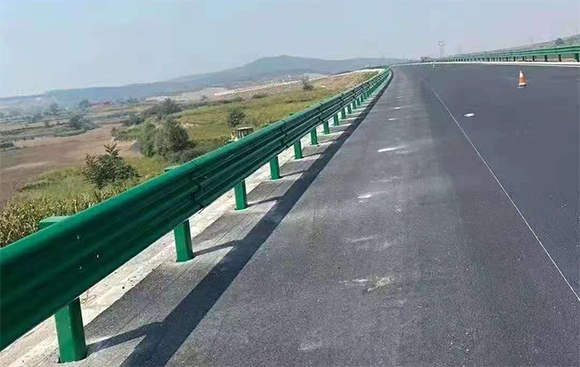 江苏高速路护栏